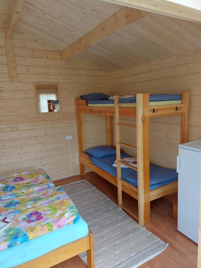 Adu-Jaani Kodumajutus Bed & Breakfast Matja Exterior foto