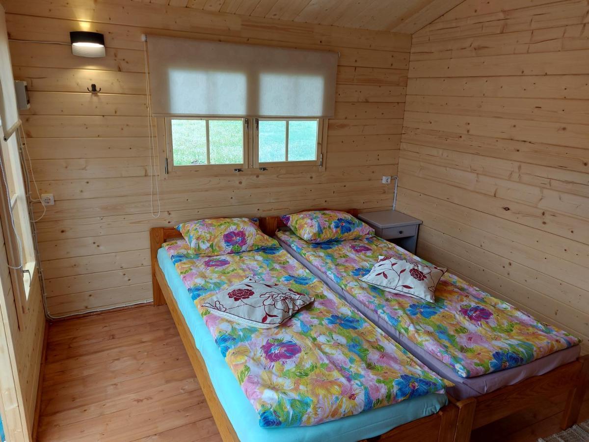 Adu-Jaani Kodumajutus Bed & Breakfast Matja Exterior foto