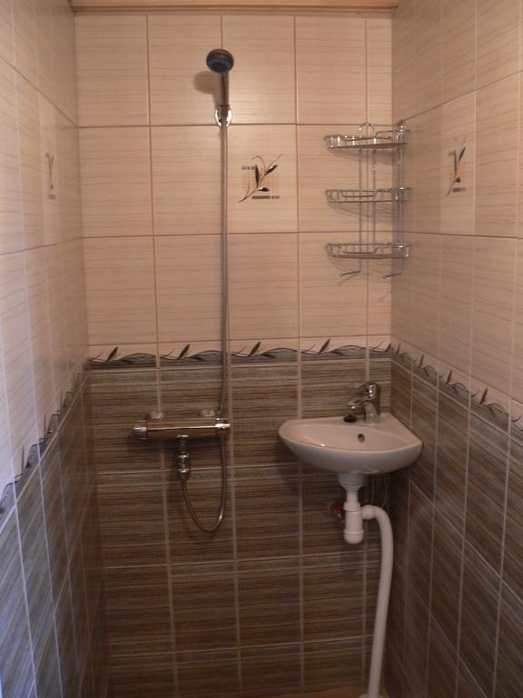 Adu-Jaani Kodumajutus Bed & Breakfast Matja Cameră foto